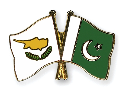 Fahnen Pins Zypern Pakistan