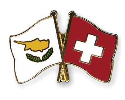 Fahnen Pins Zypern Schweiz