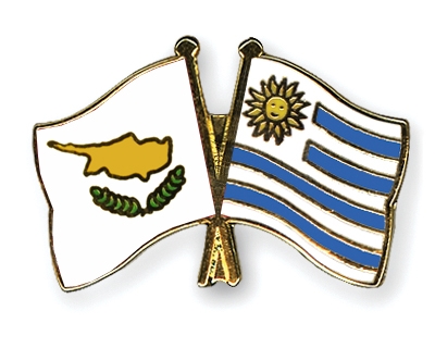 Fahnen Pins Zypern Uruguay