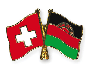 Crossed Flag Pins: Switzerland-Malawi