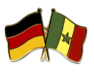 Crossed Flag Pins: Germany-Senegal