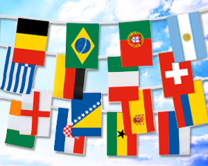 Bunting Flag small: 32 WC 2014 Countries 8,9 m