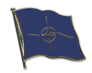 Fahnen-Pins (geschwungen): NATO