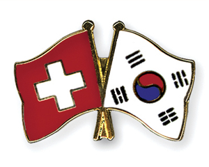 Crossed Flag Pins: Switzerland-Korea-South