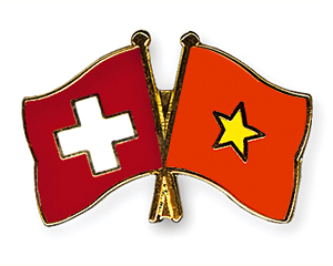 Crossed Flag Pins: Switzerland-Vietnam